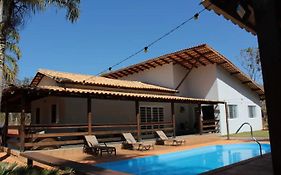 Casa na fazenda inteira ou quartos individuais no Hostel Recanto da Felicidade Paraopeba
